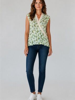 CAbi Floral Faux Wrap Blouse Top Size Small EUC